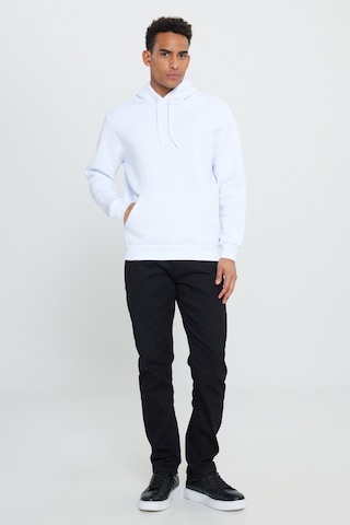 AC&Co / Altınyıldız Classics Erkek Beyaz Standart Fit Normal Kesim Kapüşonlu Kanguru Cepli Pamuklu Sweatshirt Beyaz