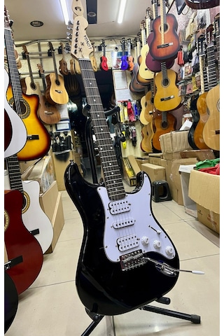 2 Humbucker 1 Sıngle Siyah Elektro Gitar Kılıf Pena Dahil Kod 8023