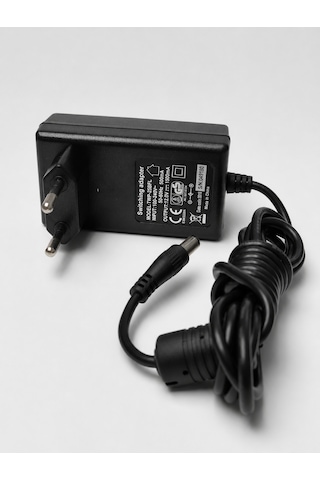 Peykan Adaptör 12v 1,5a
