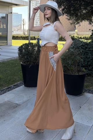 WeShaya Kadın Taba Beli Lastikli, Cepleri Hasır İşlemeli, Rahat Kesim, Uzun Kiloş Etek Taba