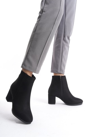 Kadın Liva Düz Topuklu Kısa Bot Siyah Süet