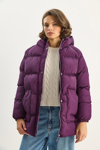 Shade Kadın Regular Fit Kapüşonlu Fermuarlı Astarlı Cepli Şişme Mont 1400 60283685 - Mor