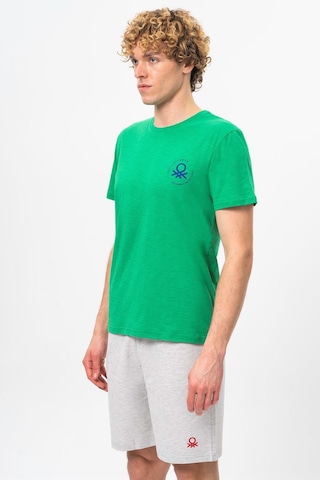 Benetton Bnt-m099-r-23y Erkek T-shirt Bnt-m099-r-r1938 Yeşil