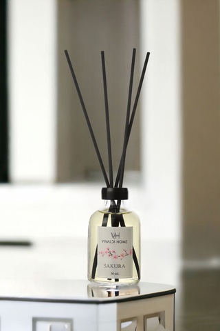 Vivaldi Home Sakura Çiçeği Çubuklu Oda Kokusu Esansiyel Uçucu Yağ 50 ML