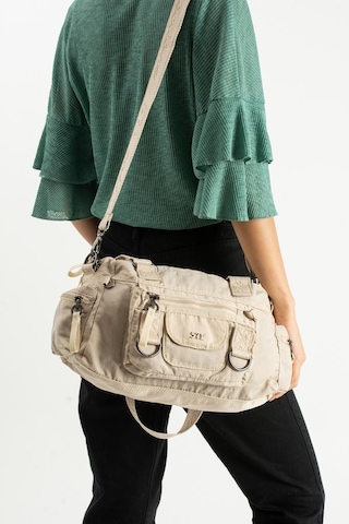 Kadın Omuz Çantası Çapraz Askılı Postacı Bayan Çantası 21 31 Cm Poliamid Hafif Kumaş Kol Çantası Krem