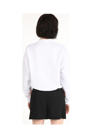 Colin's Colins Regular Fit Baskılı Crop Beyaz Kadın Sweatshirt Cl1065081 Beyaz