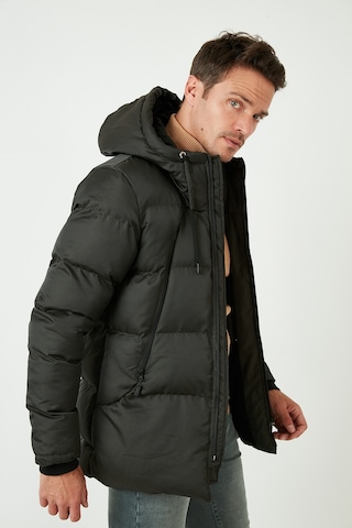 Buratti Kapüşonlu Suya Ve Rüzgara Dayanıklı Soğuk Geçirmez Slim Fit Erkek Mont 5717101 Haki