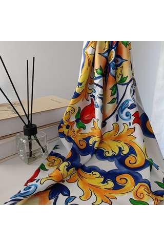 Lente Aksesuar Kadın Premium Desenli Boyun Çanta Ve Saç Fuları 70x70 Cm Sarı Desenli