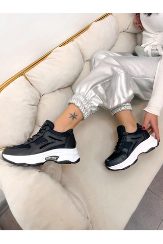 Erva'nın Butiği Siyah Cilt Leo Leopar Detaylı Kadın Bağcıklı Sneakers-5199