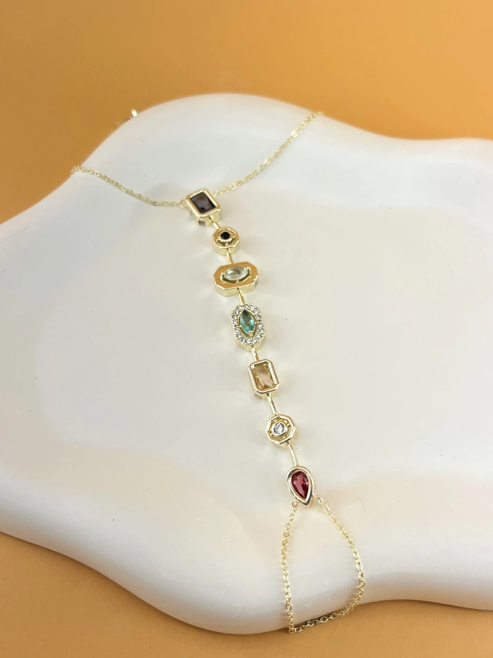 Altın Renkli Taşlı Şahmeran Çok Renkli