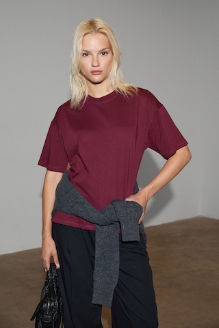 Grimelange Jemmy Kadın %100 Organik Pamuk Relaxed Fit Yırtmaçlı Yuvarlak Yakalı Bordo T-shirt Bordo
