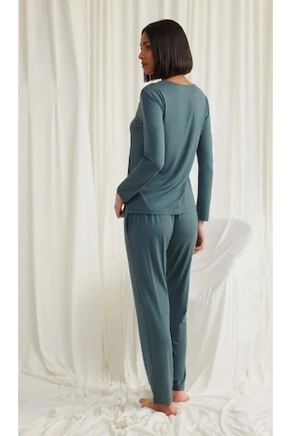 Biçomi Lüks Dantelli Önden Düğmeli Lohusa & Günlük Konfor Pijama Takımı Yeşil