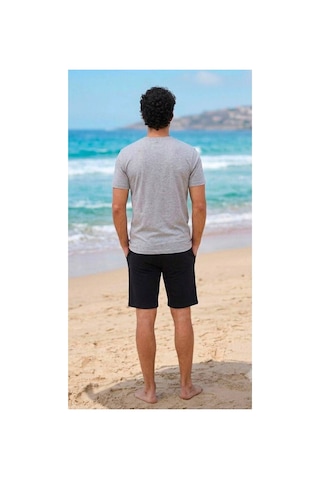 Baskılı Bisiklet Yaka Relaxed Fit Erkek T-shirt Ve Siyah Şort Kombin Takımı Çok Renkli