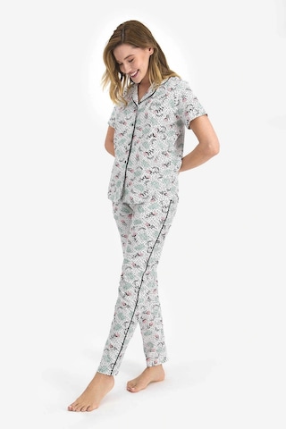 Pierre Cardin Kadın Krem Çiçek Desen Gömlek Yaka Pijama Takımı Pierre Cardin Kadın Krem Çiçek Desen Gömlek Yaka Pijama Takımı