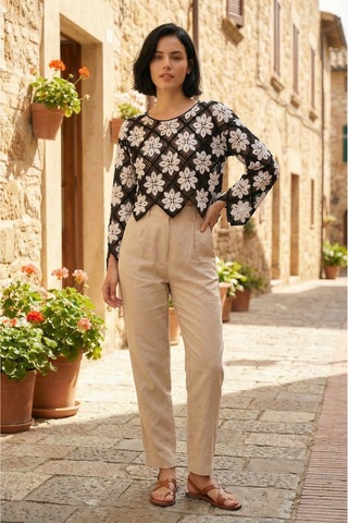 Sayzen Your Shine Çiçek Desenli Dantel Işleme Crop Sayzen Çiçek Desenli Dantel Işleme Crop Siyah