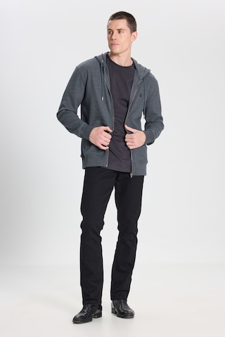 Wrangler Regular Fit Normal Kesim Kapüşonlu Antrasit Melanj Sweatshirt W242664ANM Antrasit Melanj