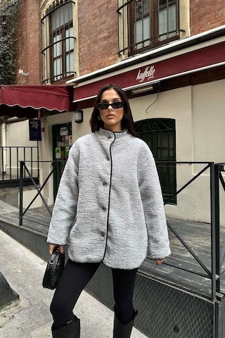 Myloore Gri Kadın Peluş Düğmeli Oversize Ceket Yumuşak Dokulu Mlb134