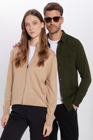 Tudors Unisex Slim Fit Dar Kesim Bej Dik Yaka Fermuarlı Düz Hırka-32262 Bej