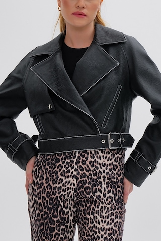 Valmenti Kadın Hakiki Deri Siyah Deri Mont 616 Z-4011 Bn Derımont Sk24/25 Sıyah Siyah