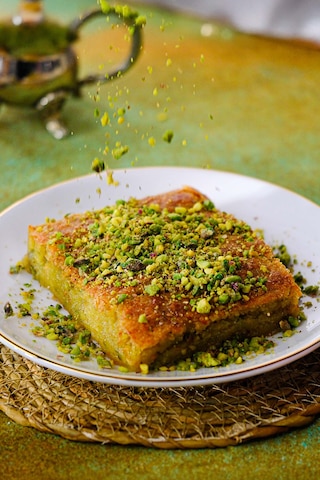 Antep Fıstıklı Fırınlanmış Peynir Helvası 1kg