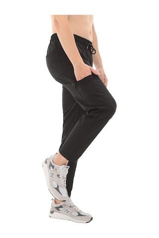 Mnp3423-bk New Balance Mnp3423 Erkek Pantolon Siyah Mnp3423-bk Siyah