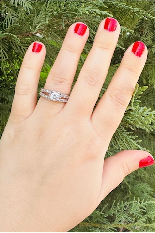 Parlak Gümüş Alyans Yüzük 925 Ayar Zirkon Taşlı