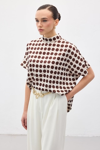 Sateen Yarasa Kol Salaş Bluz - Puanlı Kahve-136721 Kahverengi