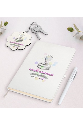 Kişiye Özel Felsefe Öğretmeni Beyaz Defter Kalem Ve Anahtarlık He N11.5292