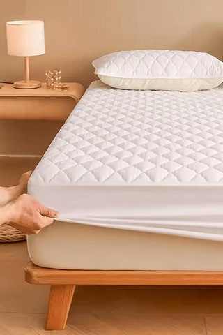 Lexroo Kapitone Microfiber Su Geçirmez Fitted Yatak Koruyucu Alez Tek/çift Kişilik 180 X 200 Çok Renkli