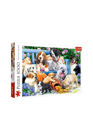 Trefl Puzzle Dog In The Garden 1000 Parça