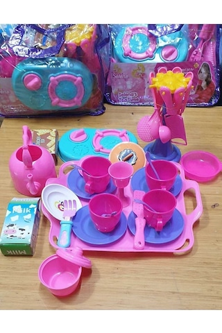 Oyuncak Çantalı Çay Takımı Mutfak Eşyası 30 Parça Tepsili Fincan Çaydanlık