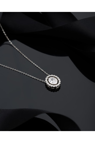 925 Ayar Rodyum Zirkon Taşlı Oval Anturaj Hareketli Ayarlanabilir Gümüş Kolye Rzn10321 Gümüş