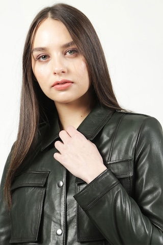 Dericlub Yb-Vgn1 Crop Fit Gerçek Deri Kadın Mont Yeşil