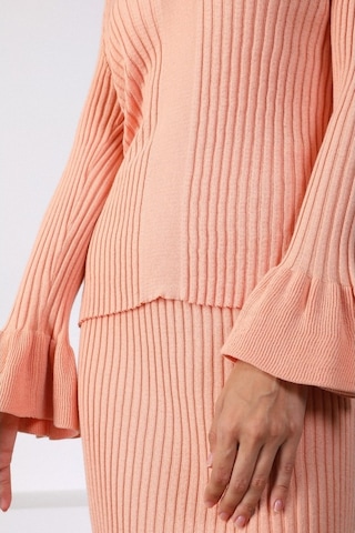 Ferraro Apricot Yırtmaçlı Kadın Triko Etek Pudra