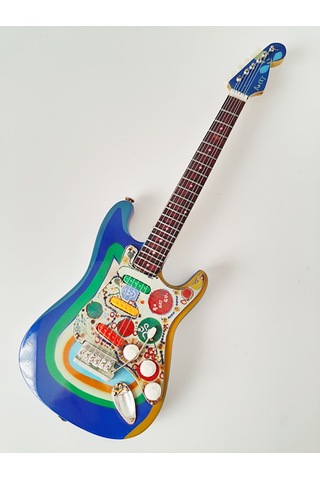 El Yapımı 1/4 Ölçek Minyatür Elektro Gitar Stratocaster Rocky Bl