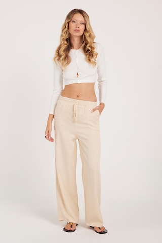 Tudors Kadın Regular Fit Klasik Kesim Pamuklu Geniş Paça Bej Pantolon-39524 Bej