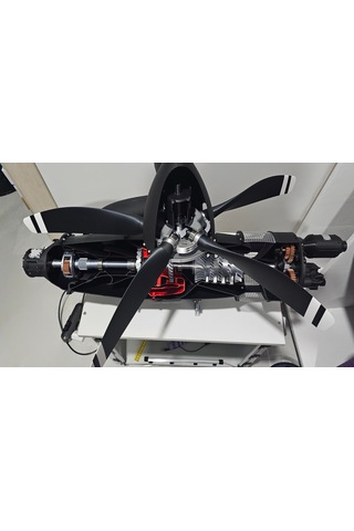 1 Metre Kesitli Uçak Motoru Trent 900 3d Baskı Sergileme