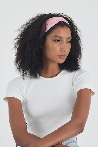 Beyaz Kısa Kol Bisiklet Yaka Vücuda Oturan Kaşkorse Crop + Bandana Set %100 Pamumklu, Esnek Rahat Beyaz-pembe