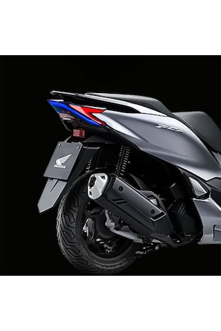 Honda Pcx Rgb Stop Far Animasyonlu Uzaktan Kumandalı Telefonla Renk Ve Işık Kontrolü Sinyal Ve Fren Destekli Füme