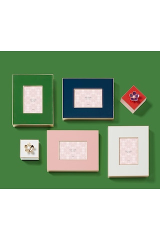 Kate Spade New York Make It Pop Çiçekli Kutu, 0,4 Kg, Kırmızı/pembe Genel