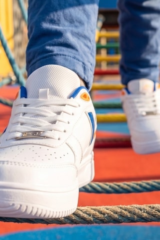 In Step Color-block Comfort: Beyaz-mavi Detaylı Erkek Çocuk Spor Ayakkabı