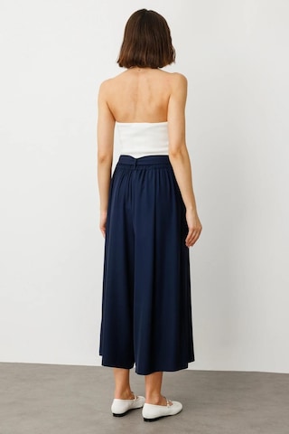 On Fashion Beli Kemerli Cepli Pantolon Etek Lacivert