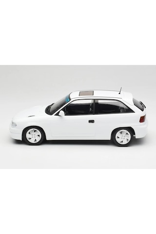 1:18 Norev 1991 Opel Astra F Gsı Blanc Casablanca