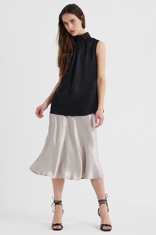 Stella Pulvis Siyah Drape Yaka Kolsuz Saten Bluz 001
