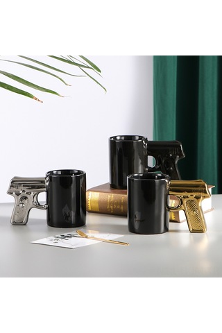 Suofeng Gümüş Altın 3d Tabanca Desenli Seramik Kupa, Kahve/su İçimi, 301-400ml, Siyah Renk, Dayanıklı Malzeme, Özel Hediyelik Siyah