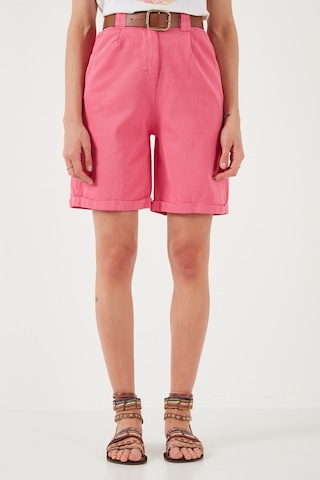Lela Pamuklu Relaxed Fit Yüksel Bel Kemerli Gabardin Short Bayan Şort 668Yp4710 Fuşya