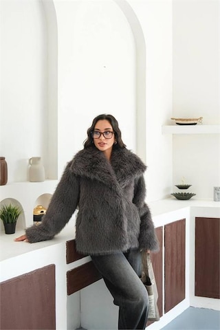 Neşeli Butik Kadın Antrasit Astarlı Kürk Kaban Nbmylk32 Antrasit