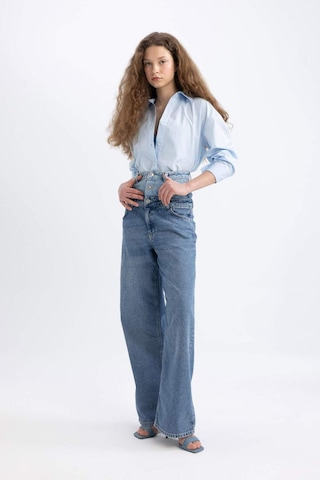 Defacto 90's Wide Leg Yüksek Bel Geniş Bol Paça Uzun Jean Pantolon C5718AX24SPNM28 Mavi