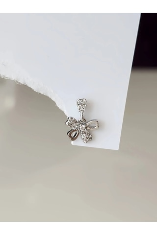 Sallantılı Fiyonk Kurdela Model Kıkırdak Piercing Tragus Helix Gümüş Renk Küpe Gümüş