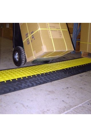 Kablo Kanallı Kauçuk Kasis 5 Kanallı